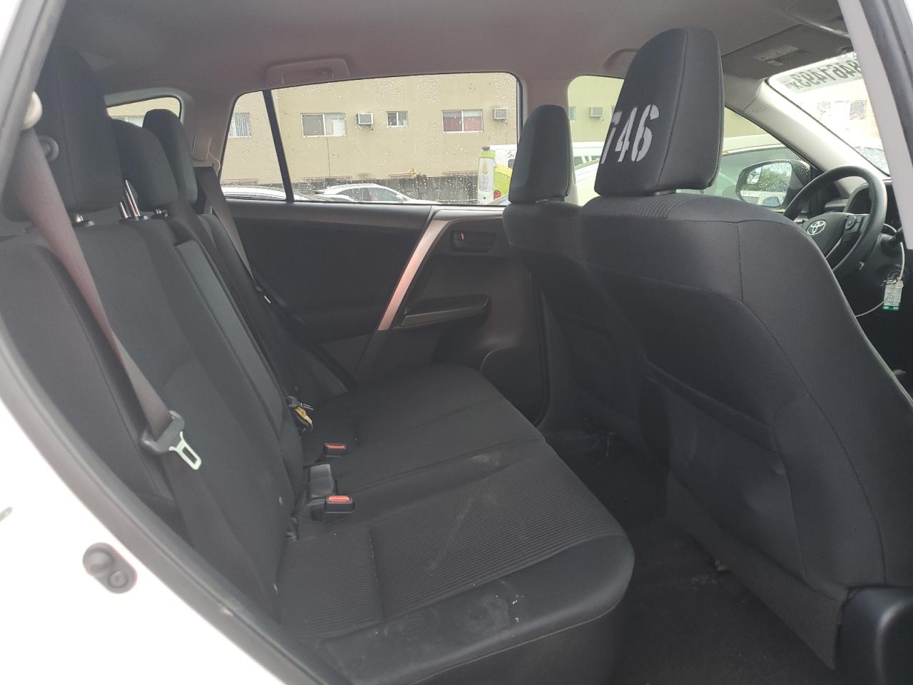 JTMZFREV4JJ177693 TOYOTA RAV4 2018
