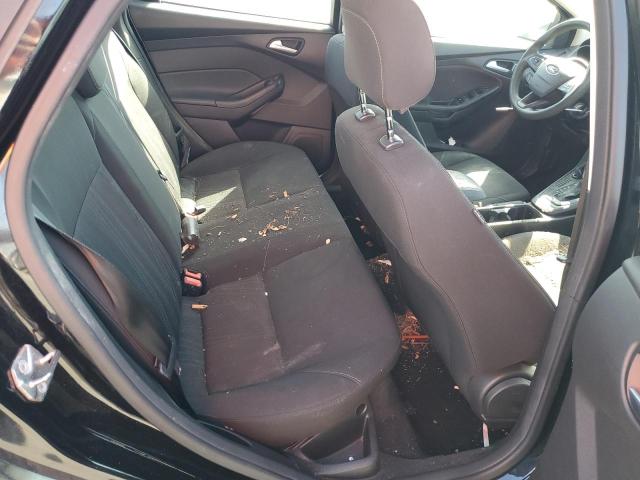 1FADP3F28JL206843 Ford FOCUS SE