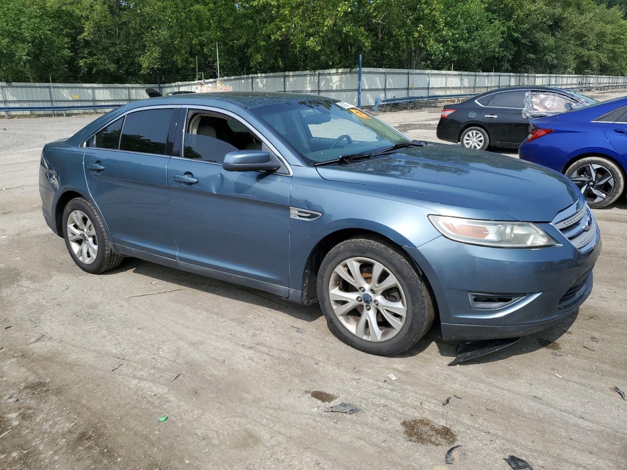 1FAHP2EW1AG163858 2010 Ford Taurus Sel