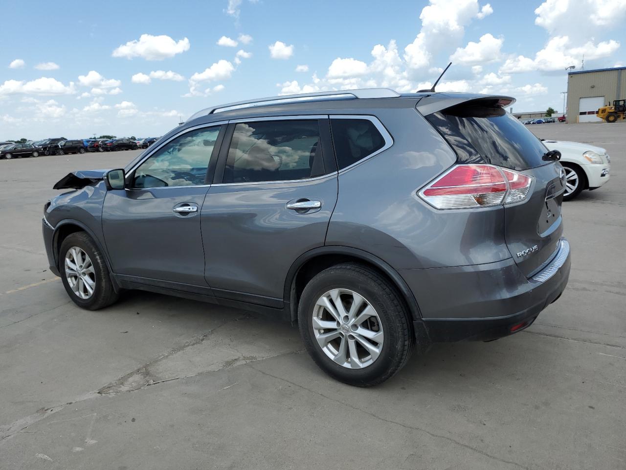 KNMAT2MT8GP725911 NISSAN ROGUE 2016
