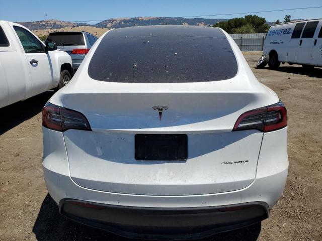 7SAYGAEE9NF493147 Tesla Model Y