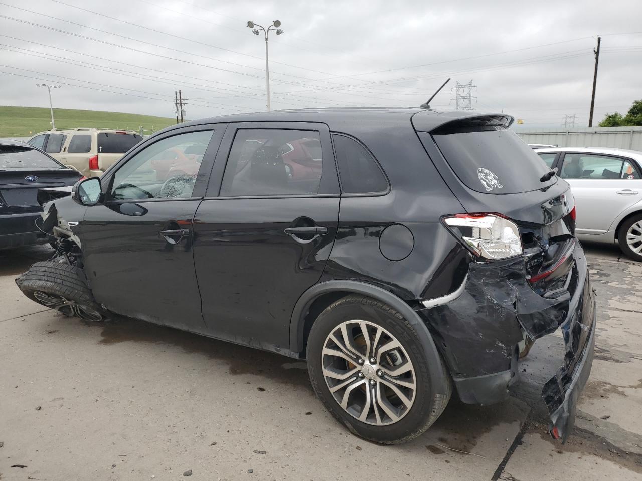 Lot #2478537885 2016 MITSUBISHI OUTLANDER