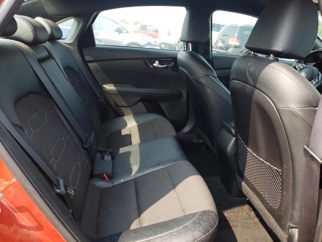 3KPF34AD8ME283285 KIA Forte Gt Line