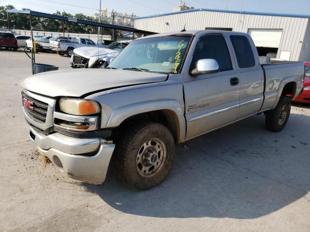 2005 GMC Sierra 2500HD 