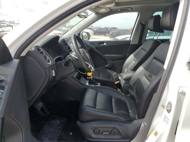 2017 VOLKSWAGEN TIGUAN WOL - WVGRV7AX3HK029839