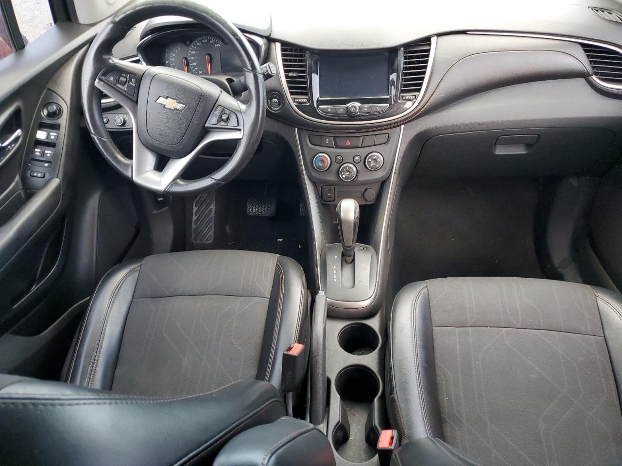 3GNCJLSB9HL179364 CHEVROLET TRAX 2017
