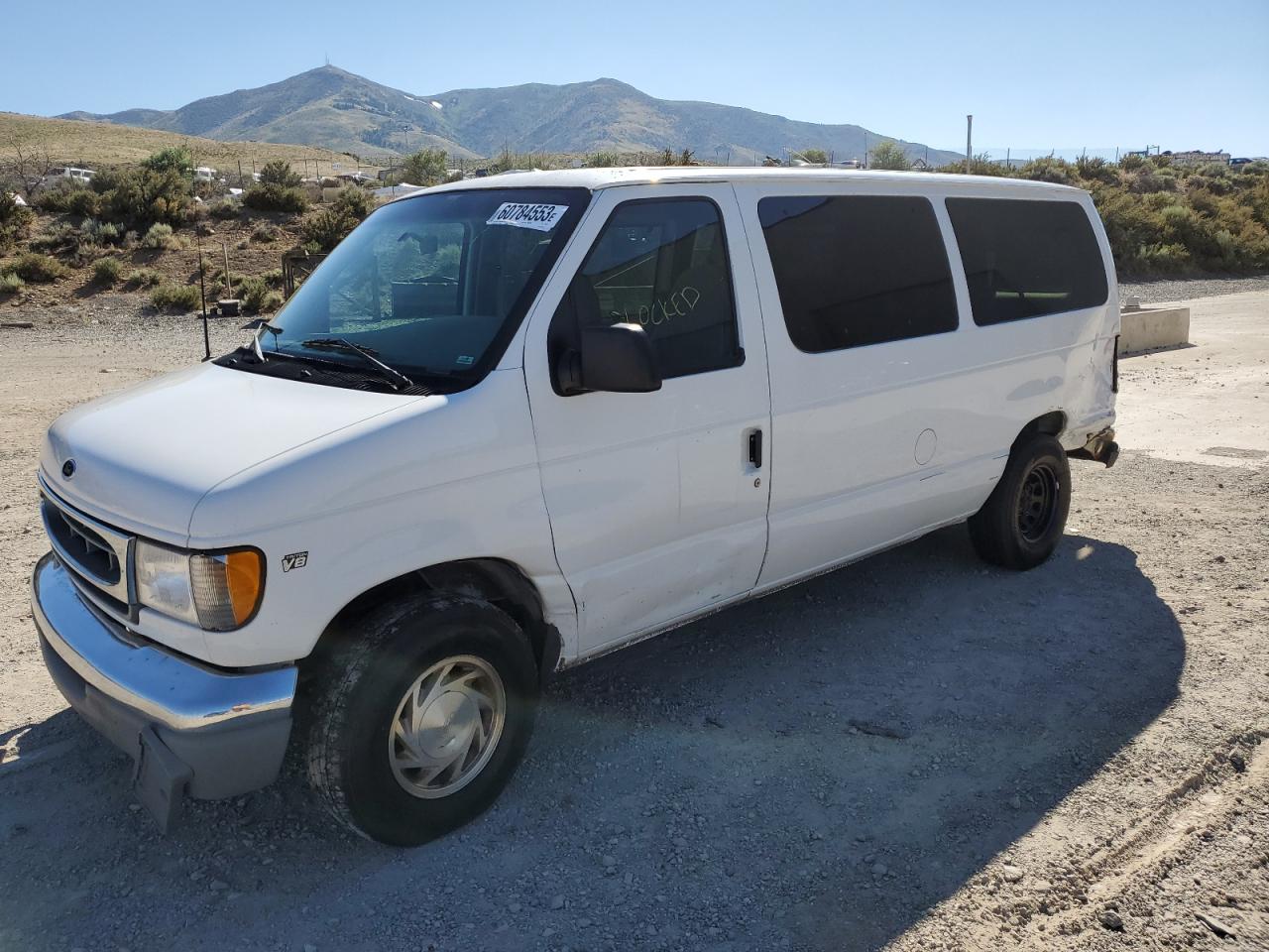 1FMRE11L4YHB63878 2000 Ford Econoline E150 Wagon