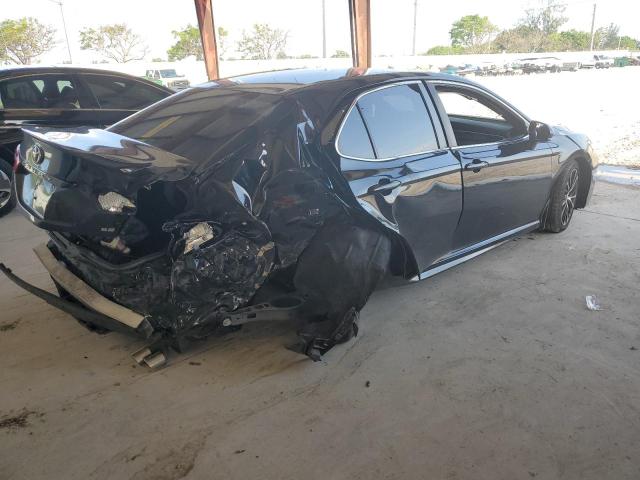 4T1B11HK3JU550669 TOYOTA CAMRY 2018