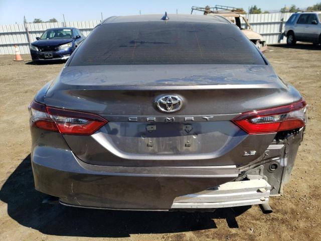 4T1C11AK5NU666363 Toyota Camry LE 6