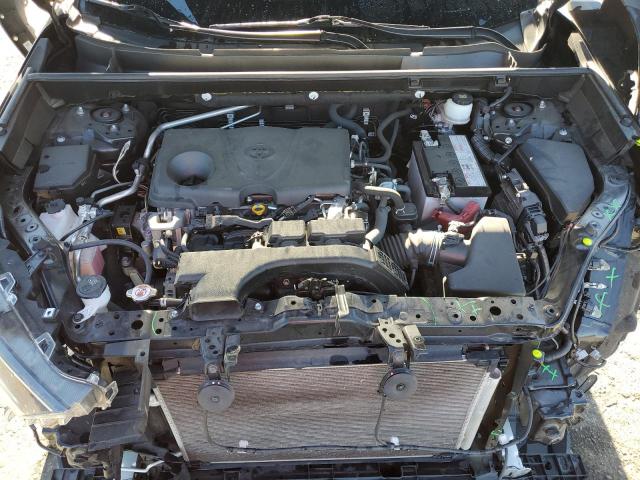 JTMH1RFV0KD008781 Toyota RAV4 LE