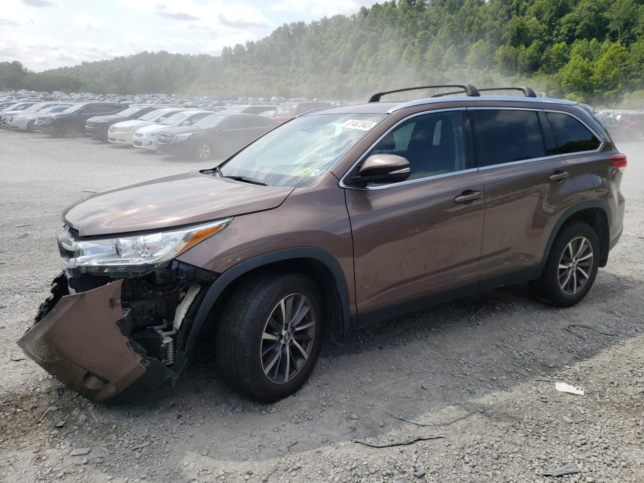 Toyota Highlander 2019