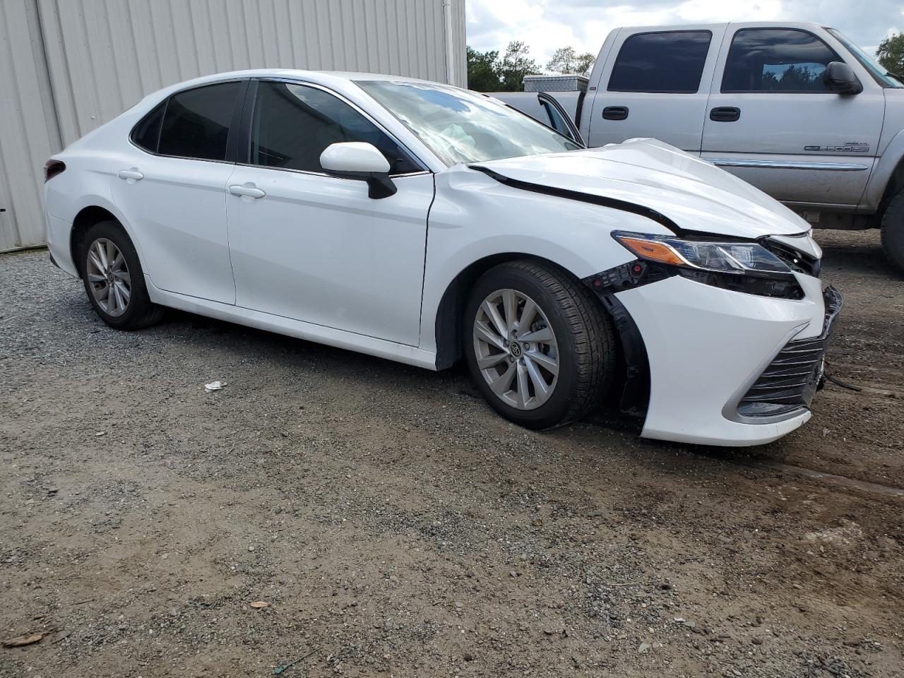 4T1C11AKXMU588922 TOYOTA CAMRY 2021