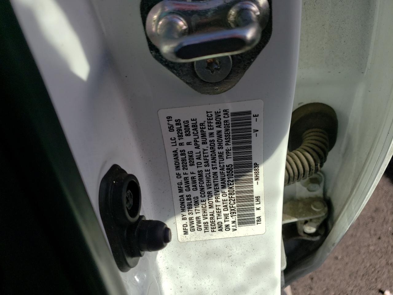 19XFC2F80KE210585 HONDA CIVIC 2019