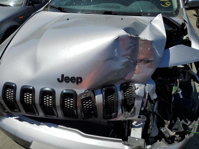 1C4PJMCB2JD543456 Jeep Cherokee Latitude