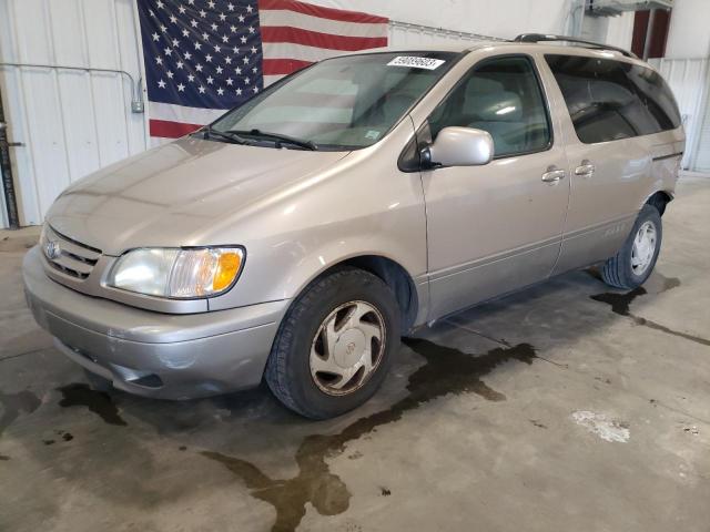 2003 Toyota Sienna LE