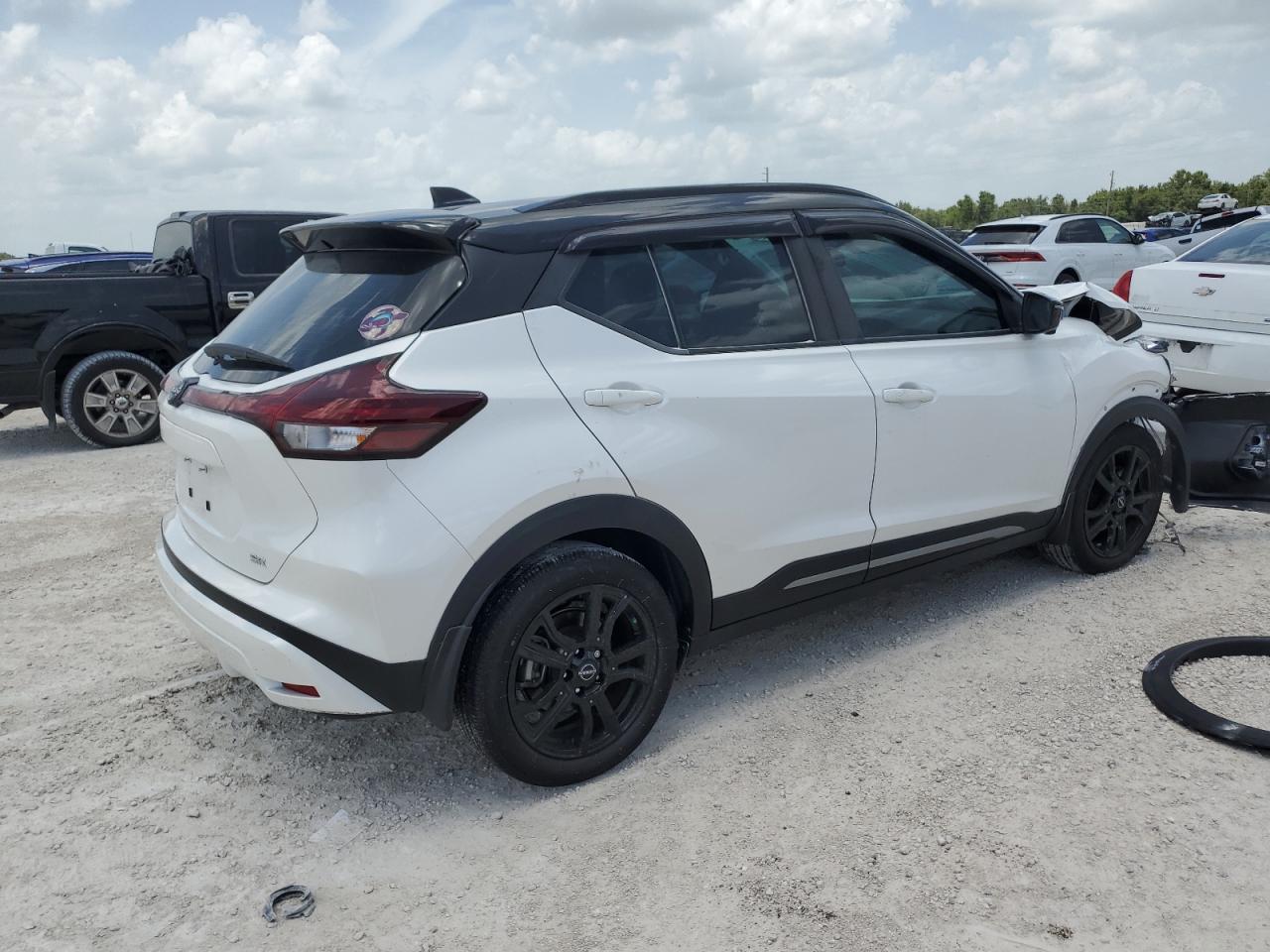 3N1CP5DV2NL481183 NISSAN KICKS 2022
