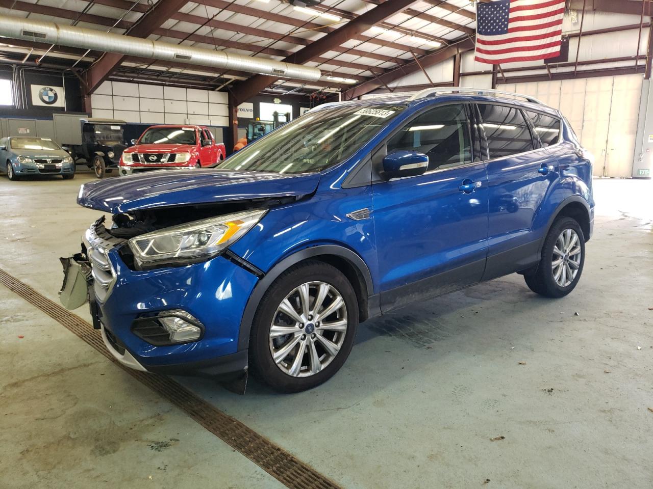1FMCU9J96HUA07294 FORD ESCAPE 2017