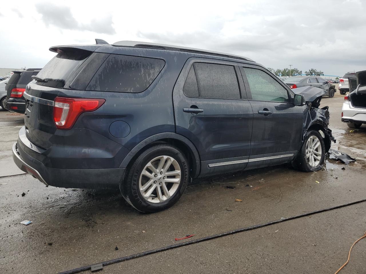1FM5K7D8XHGA55224 FORD EXPLORER 2017