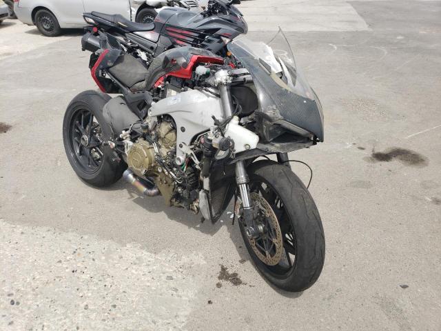 2018 DUCATI PANIGALE V ZDMDAGNWXJB003180