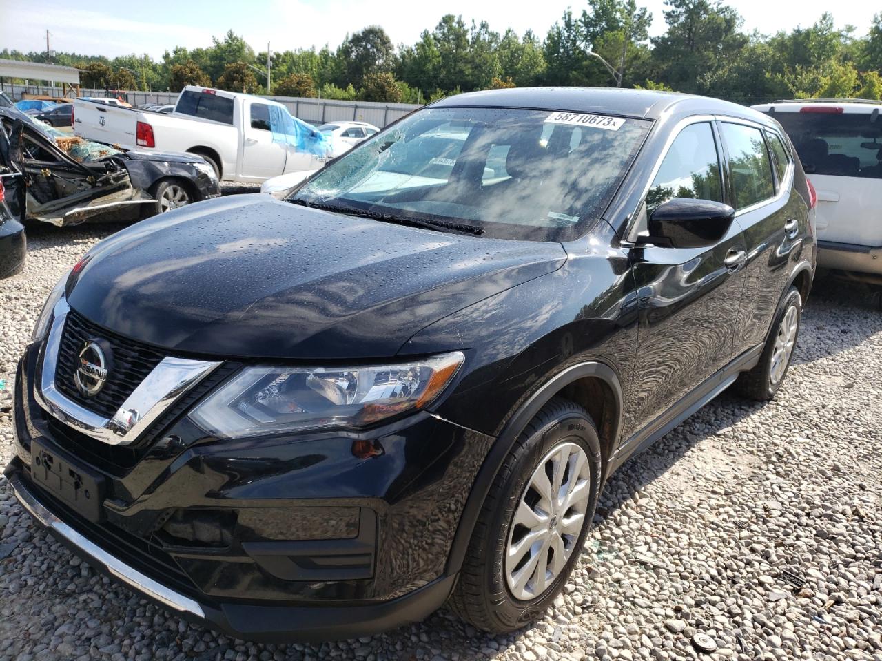 KNMAT2MV6JP573846 NISSAN ROGUE 2018