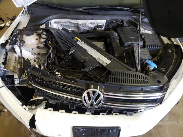2017 VOLKSWAGEN TIGUAN TRE WVGHV7AX8HK506597