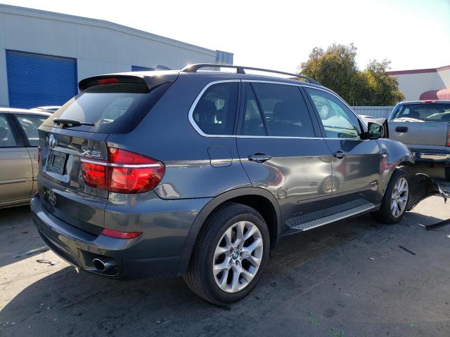 VIN 5UXZV4C55D0E12655 2013 BMW X5, Xdrive35I no.3