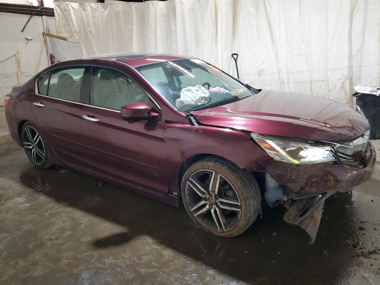 1HGCR3F96GA004831 HONDA ACCORD 2016