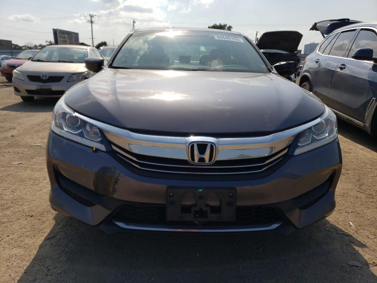 1HGCR2F32GA137513 HONDA ACCORD 2016