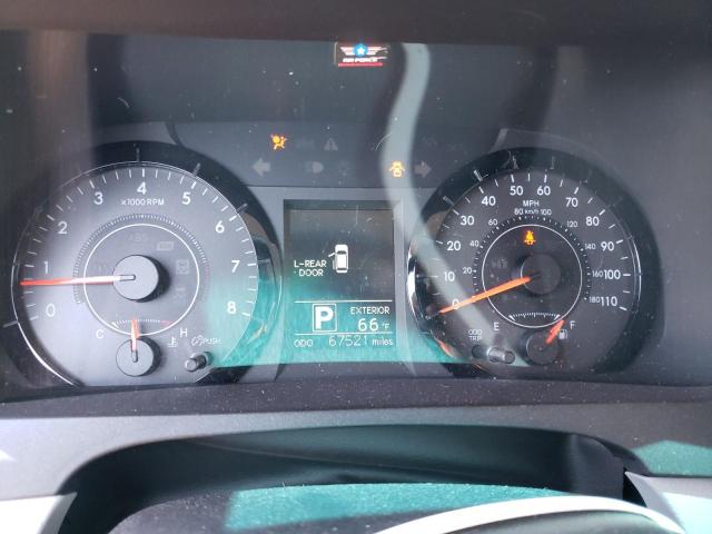 5TDKZ3DCXHS888477 Toyota SIENNA LE