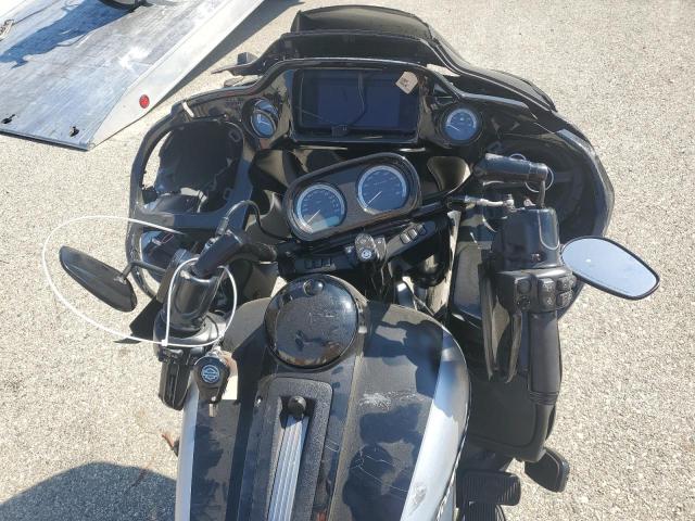 2020 HARLEY-DAVIDSON FLTRK 1HD1KZF24LB640845