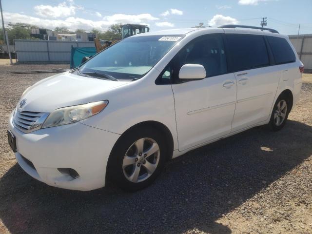 2016 Toyota Sienna LE