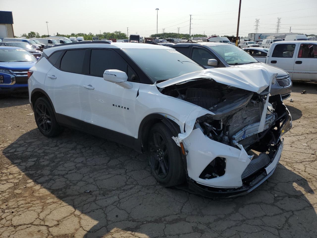 3GNKBCR45LS689256 CHEVROLET BLAZER 2020