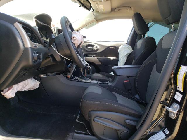 1C4PJLAB8HW663242 Jeep Cherokee Sport