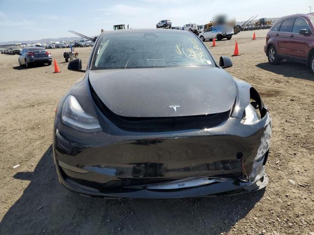 7SAYGDEE2NF372655 Tesla Model Y