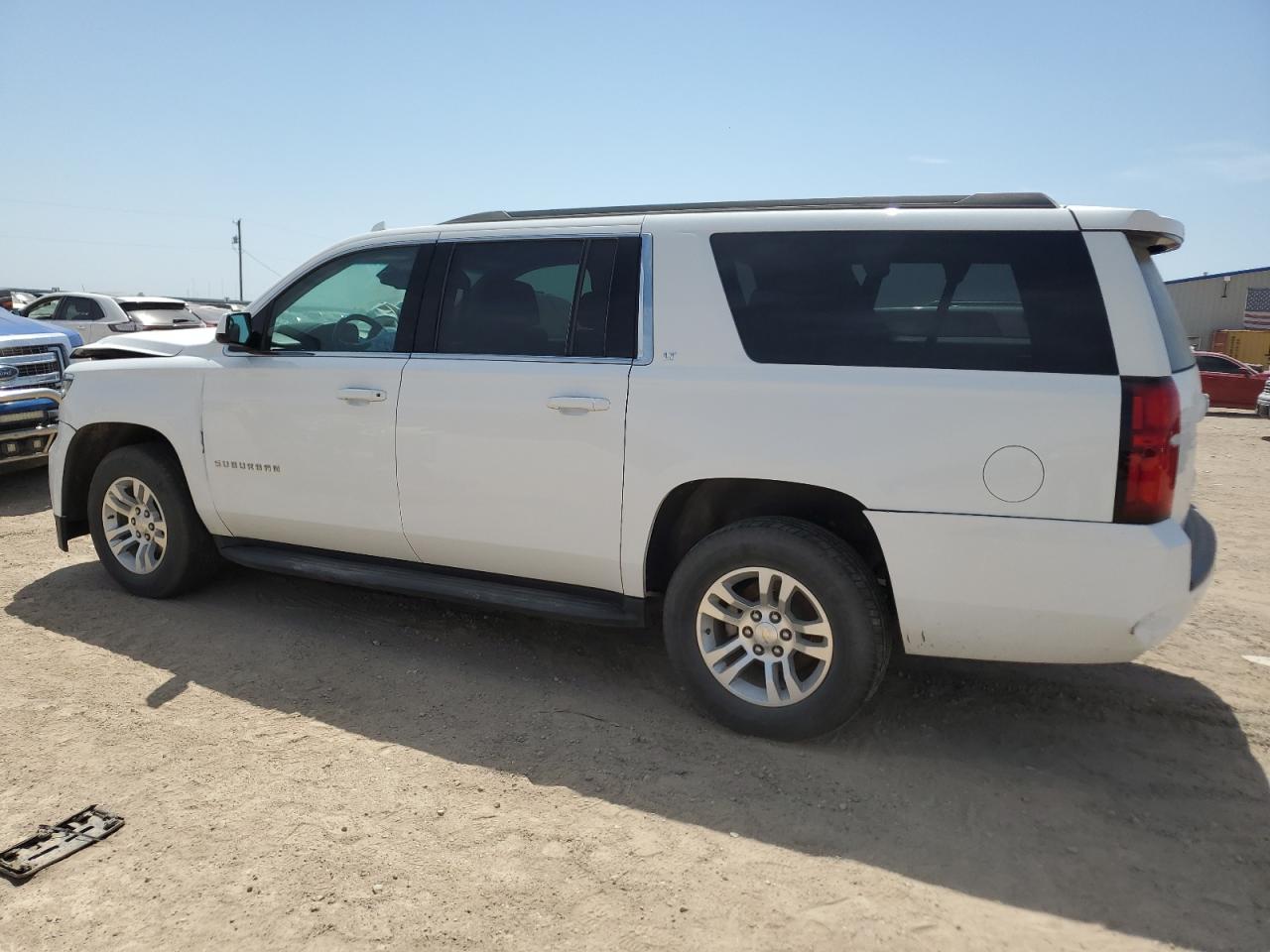 VIN: 1GNSKHKC6LR135063 2020 CHEVROLET SUBURBAN