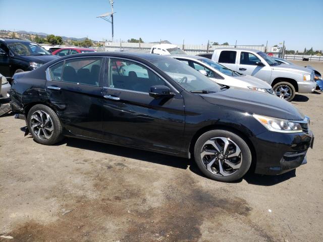 Honda ACCORD EXL 2017 1HGCR2F86HA014987 Image 4
