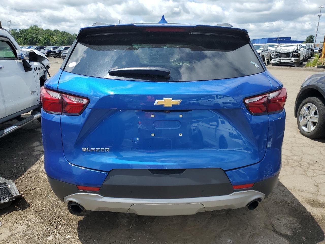 3GNKBBRA9KS588705 CHEVROLET BLAZER 2019
