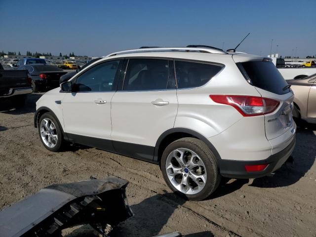 1FMCU9J9XFUC80428 Ford Escape Titanium