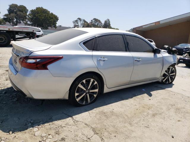 1N4AL3AP3HN308180 Nissan ALTIMA 2.5