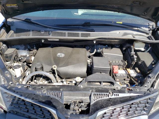 5TDXZ3DC1JS961229 2018 TOYOTA SIENNA, photo no. 12