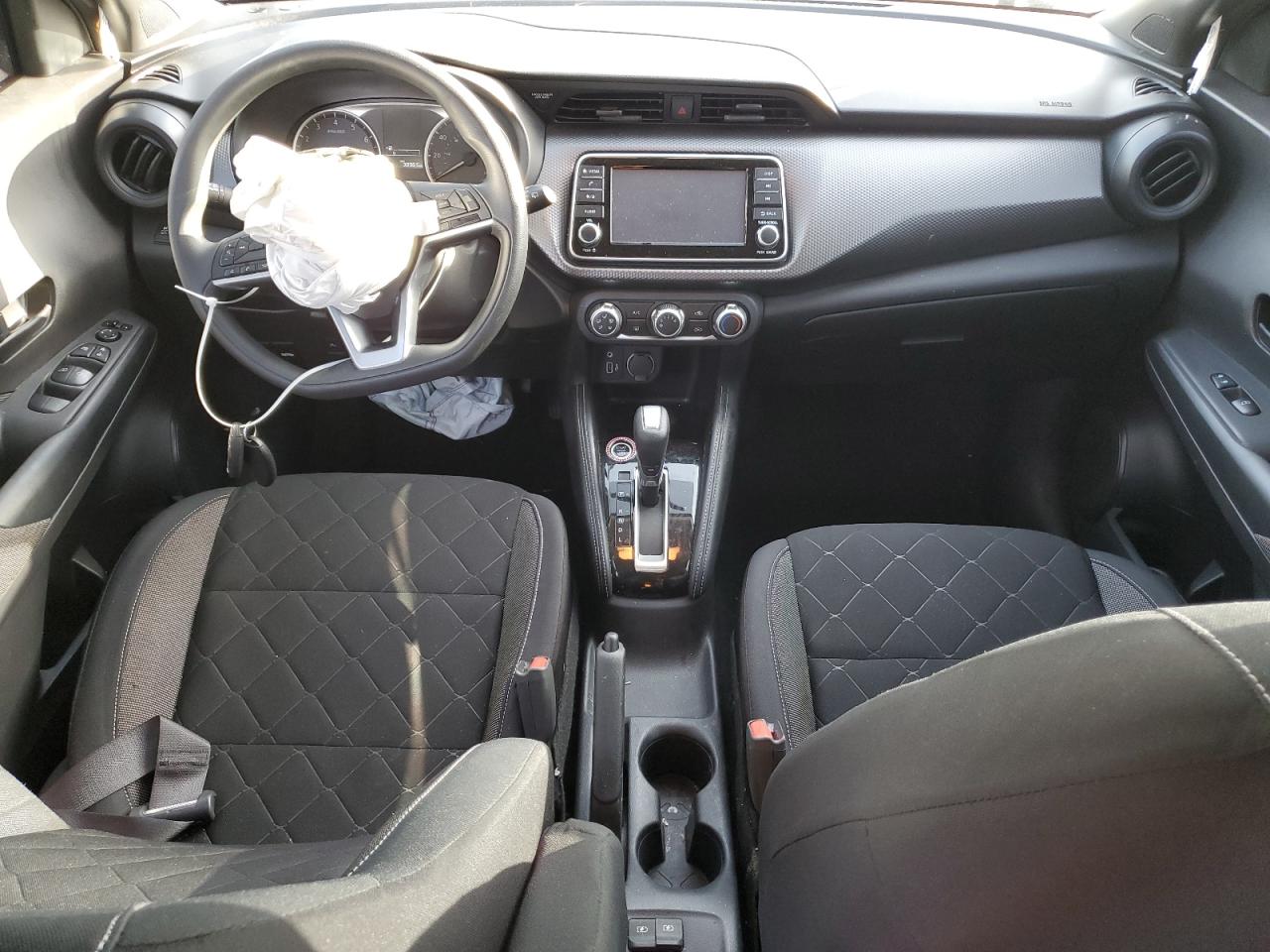 3N1CP5CUXKL529369 NISSAN KICKS 2019