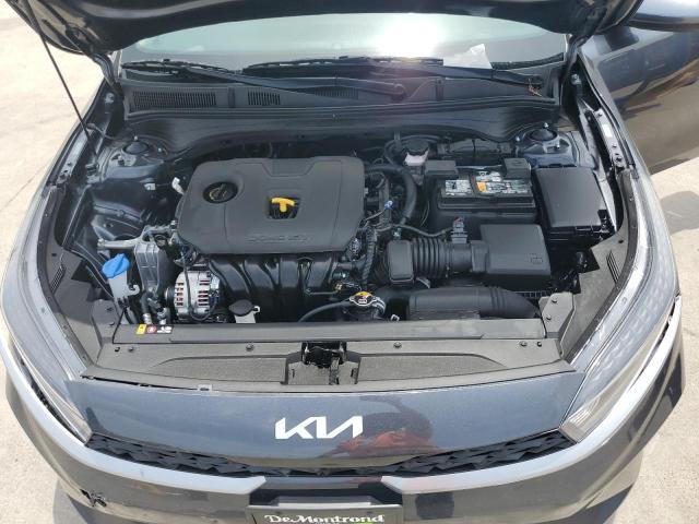 3KPF24AD1PE635954 Kia Forte LX 11