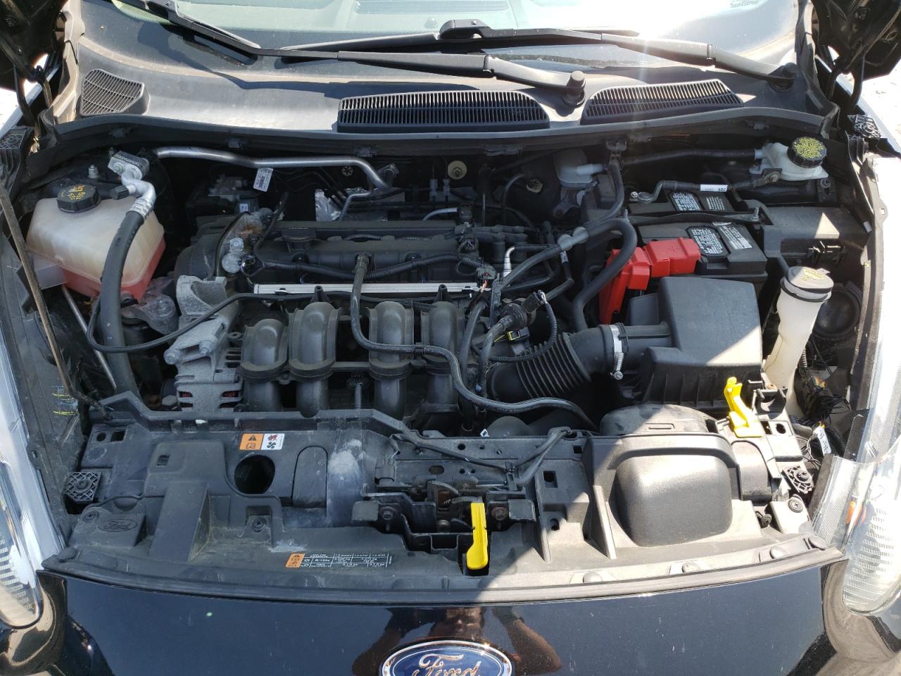 VIN: 3FADP4BJ2JM132014 2018 FORD FIESTA