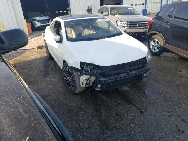 2015 VOLKSWAGEN EOS LUX WVWFW8AH2FV000668