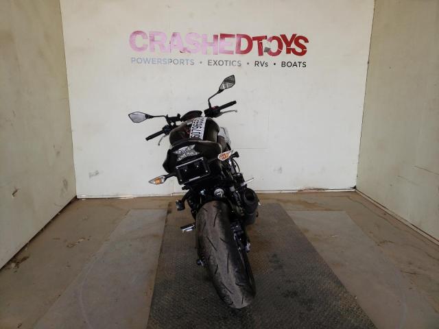 2022 KAWASAKI ZR900 - JKAZR2F13NA039850