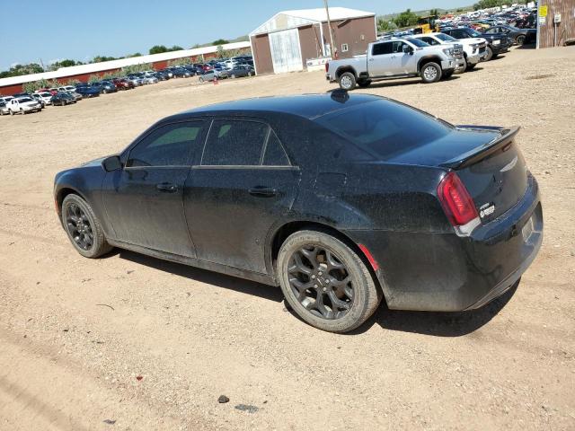 2C3CCAGG4KH528981 Chrysler 300 S 2