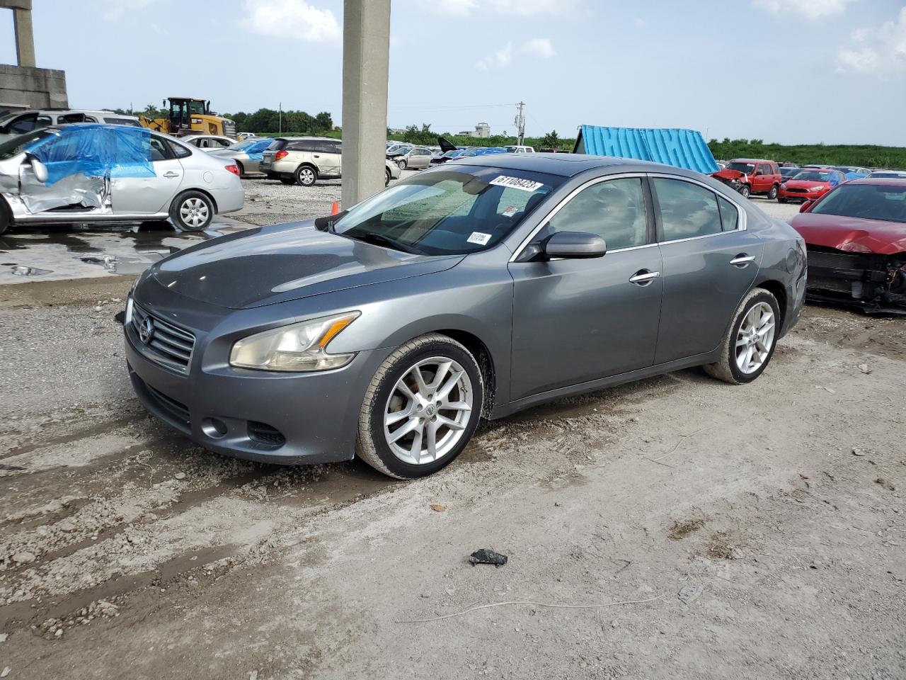 2014 nissan maxima grey