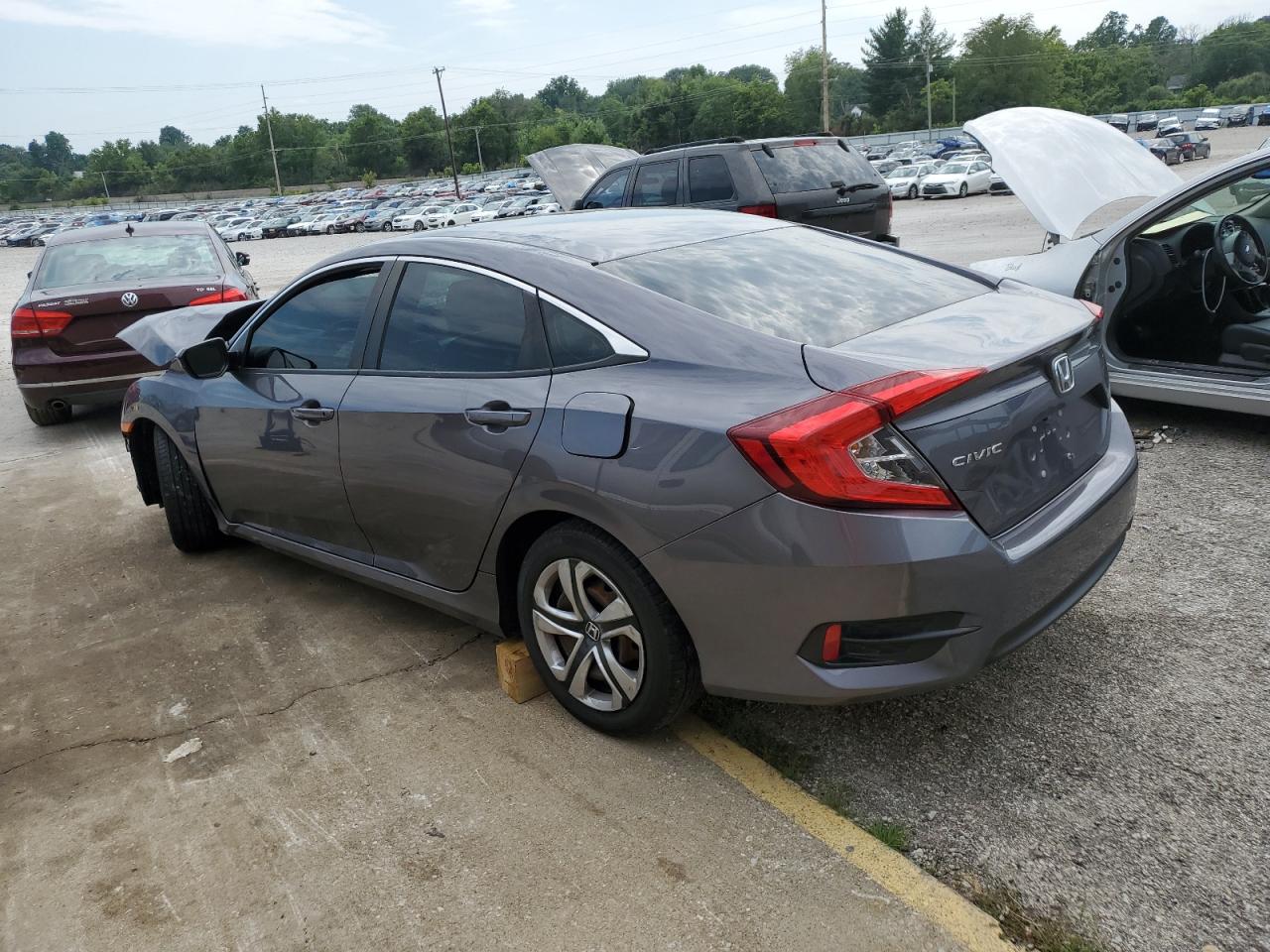 2017 Honda Civic Lx vin: 19XFC2F50HE041893