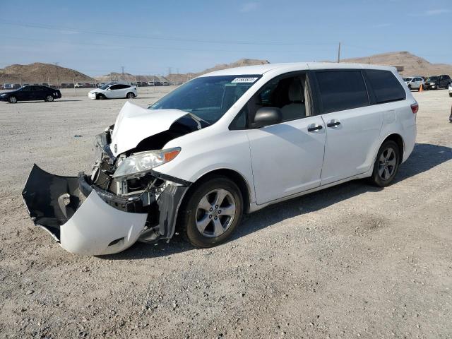 2016 Toyota Sienna 