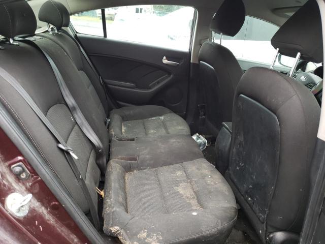 3KPFK4A75JE281390 KIA FORTE LX